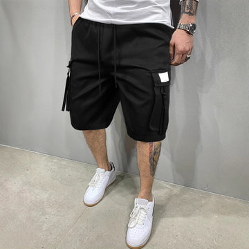 Exclusive cargo shorts in premium twill - Shorts with a sophisticated design and side pockets.
